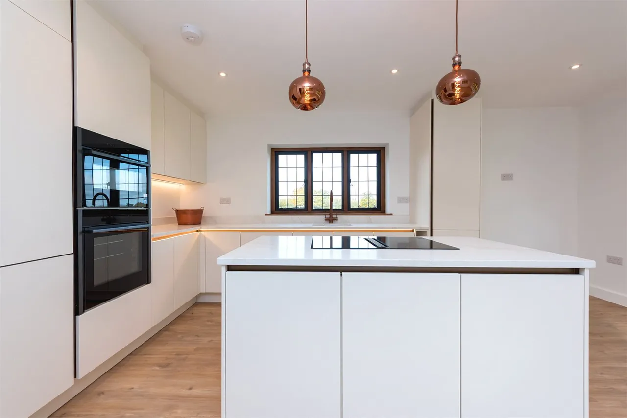 Blagrove Lane, Wokingham, Berkshire, RG41 4AX, photo 11