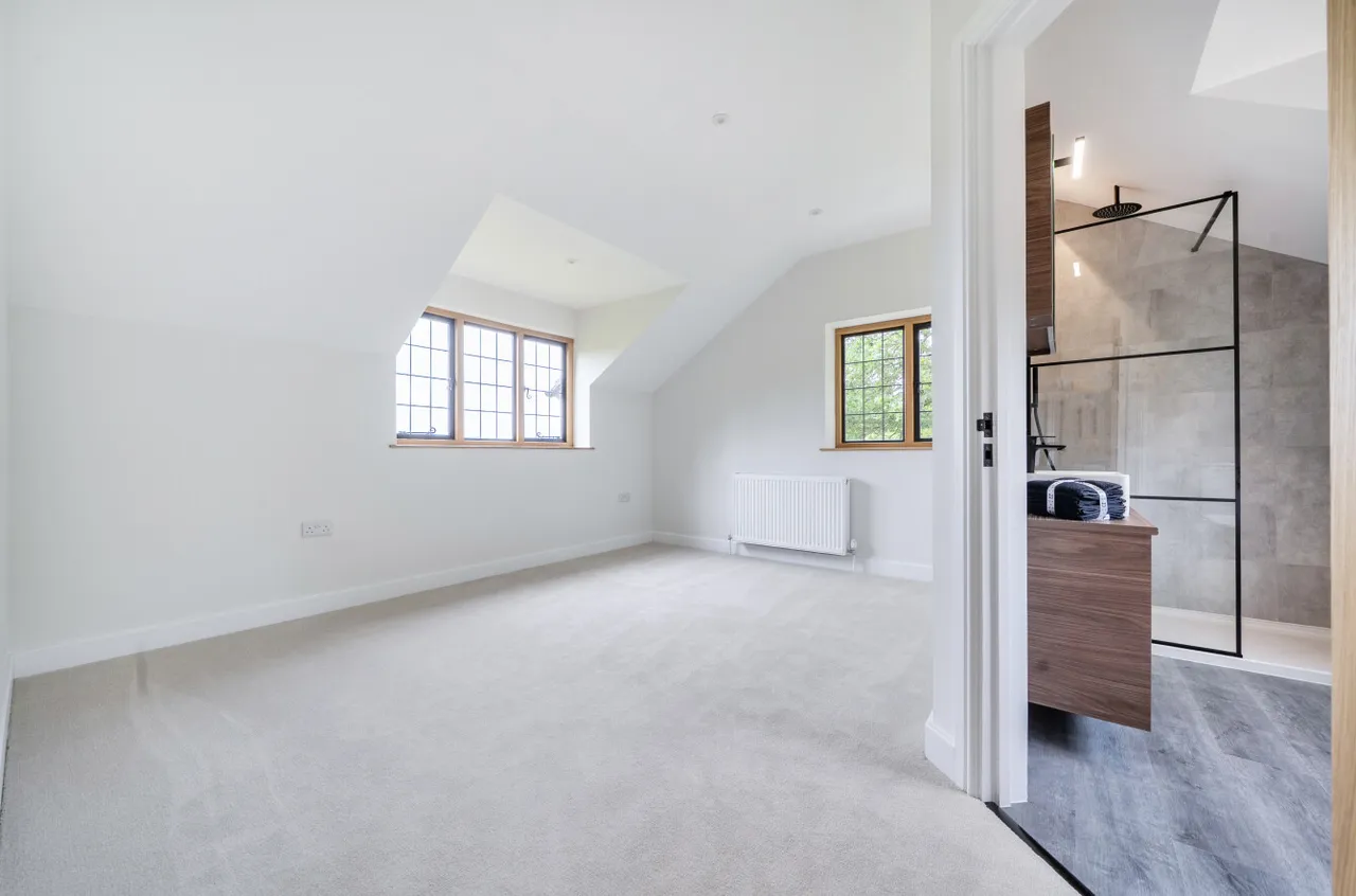 Blagrove Lane, Wokingham, Berkshire, RG41 4AX, photo 26
