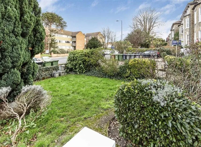 Burnt Ash Hill, Lee, SE12, photo 6