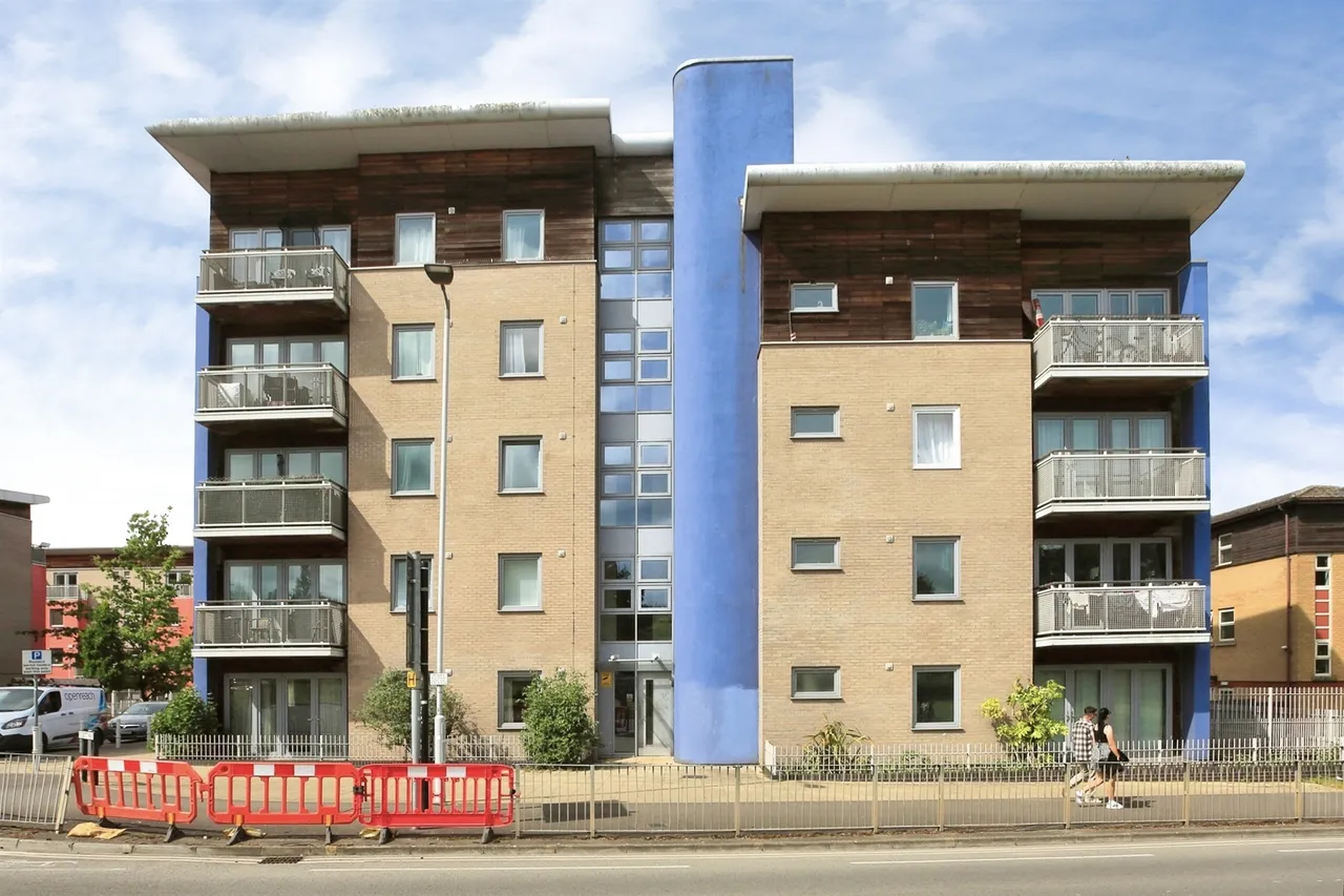2 bed flat for sale, Cubitt Way, Peterborough, PE2