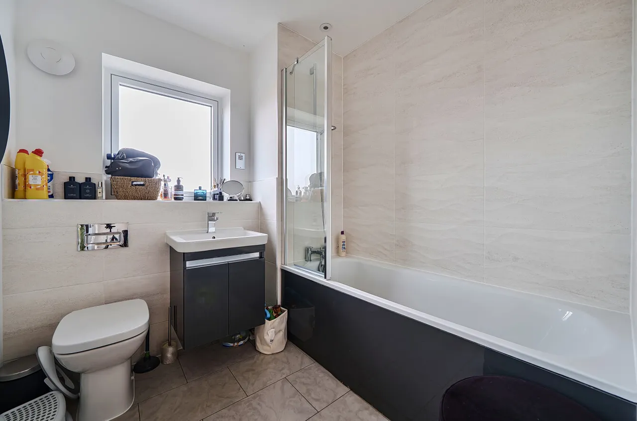 Khosla Road, Winchester, SO22, photo 7