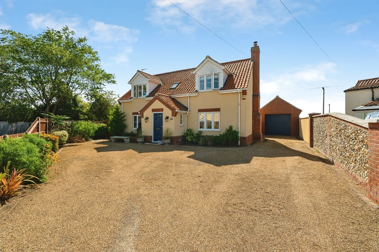 4 bed house for sale — The Common, HARLESTON