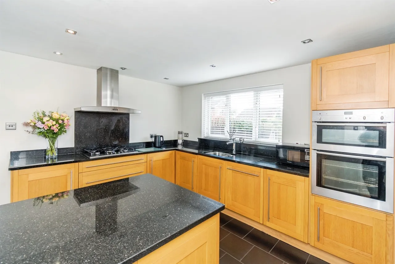 Lukin Drive, Nursling, photo 3