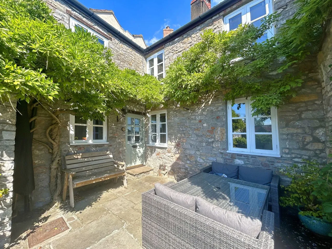 Bloomfield, Church Hill, photo 5