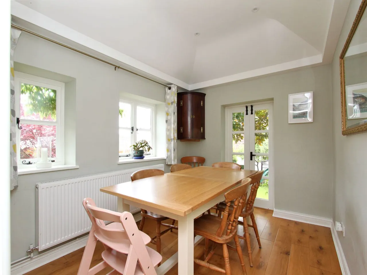 Bloomfield, Church Hill, photo 10