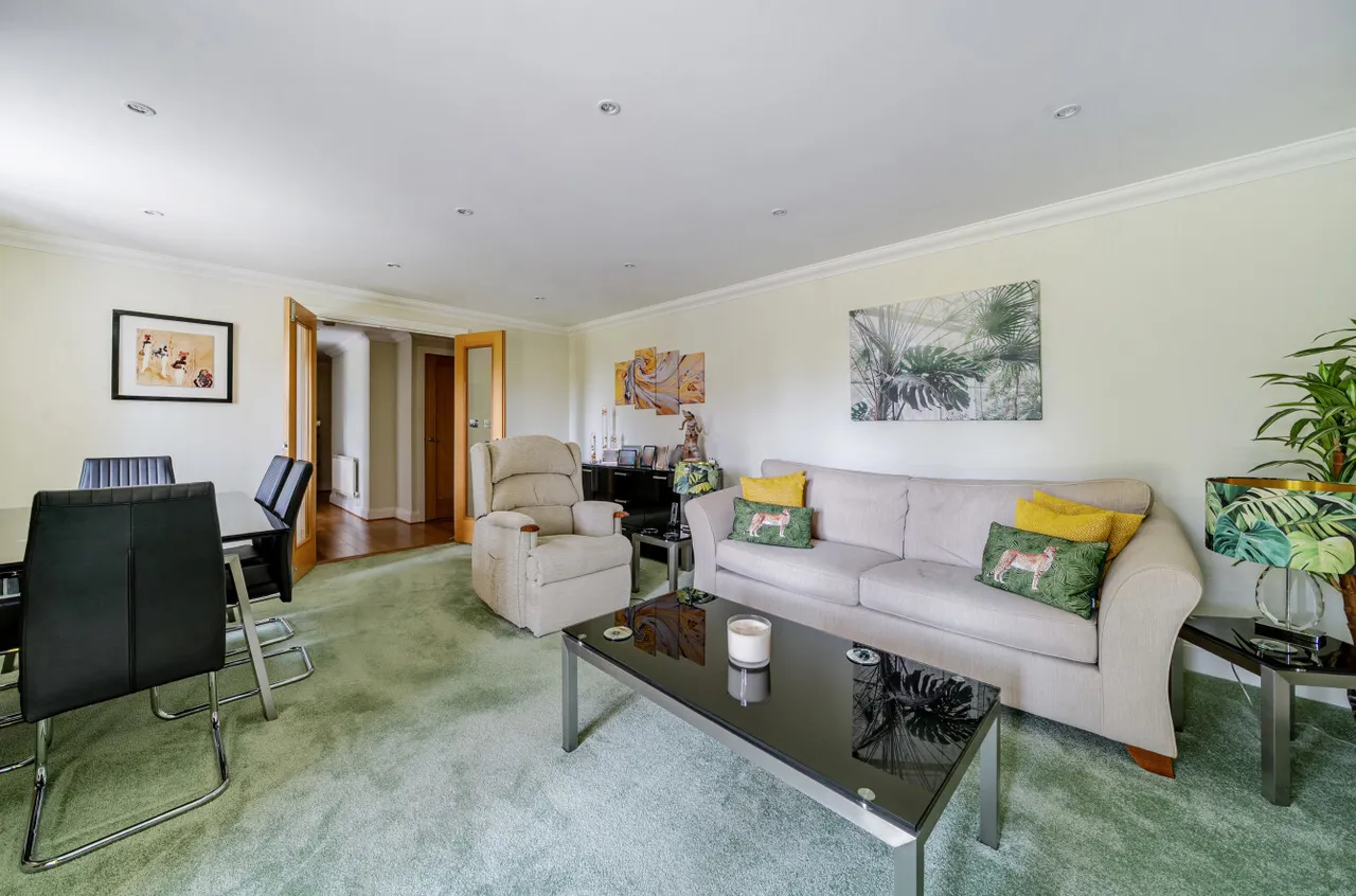 Tekels Park, Camberley, Surrey, GU15 2LE, photo 5