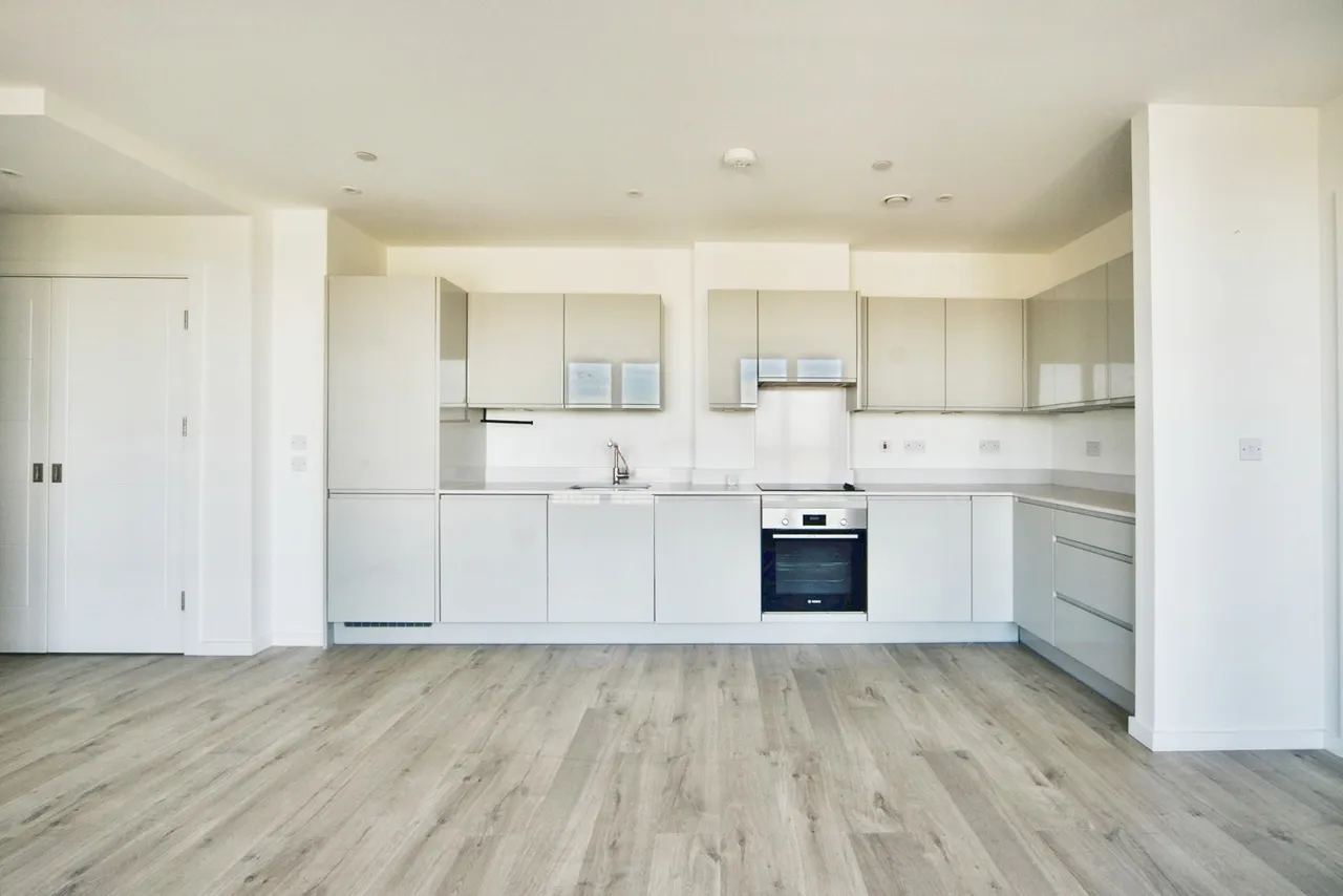 Vernal Way, London, N18, photo 7