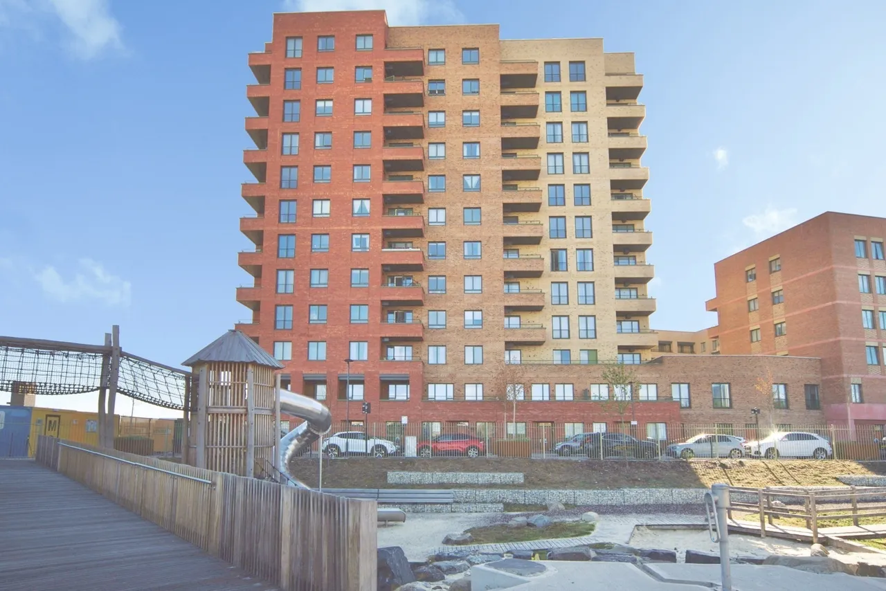 Vernal Way, London, N18, photo 32