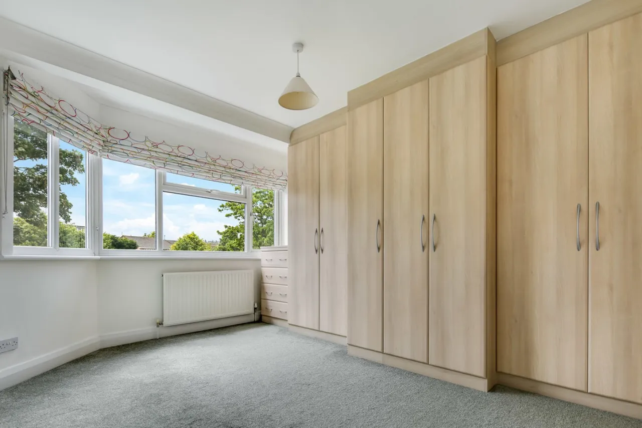 Lorne Gardens, Wanstead, photo 12