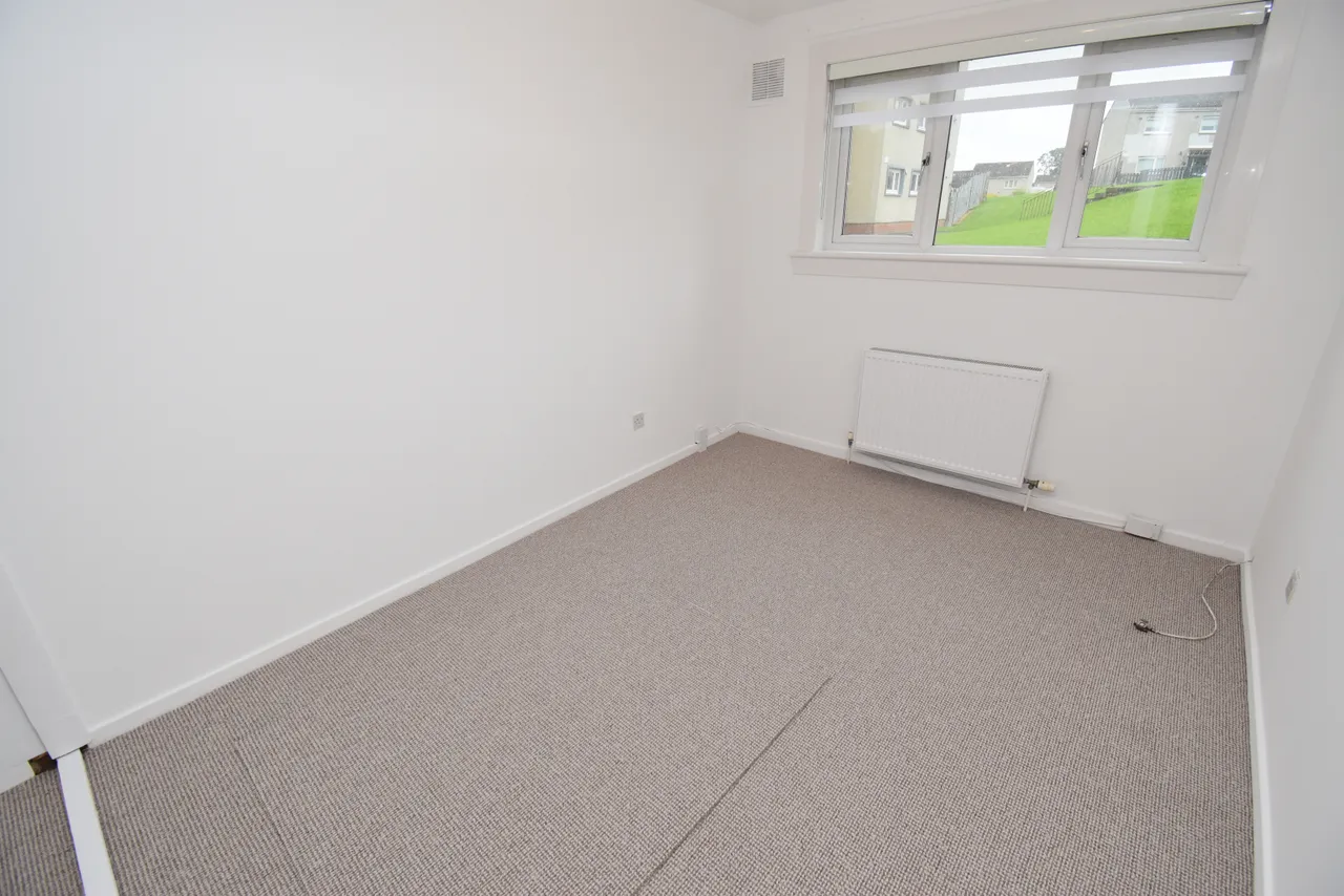 2 Bedroom Lower Flat To Let, photo 7