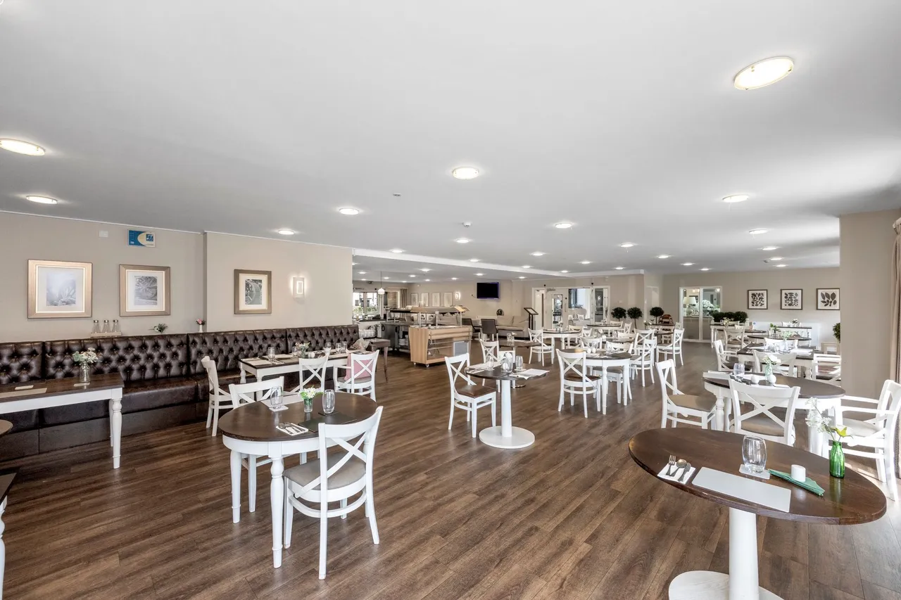 The Boulevard, Horsham, RH12, photo 16