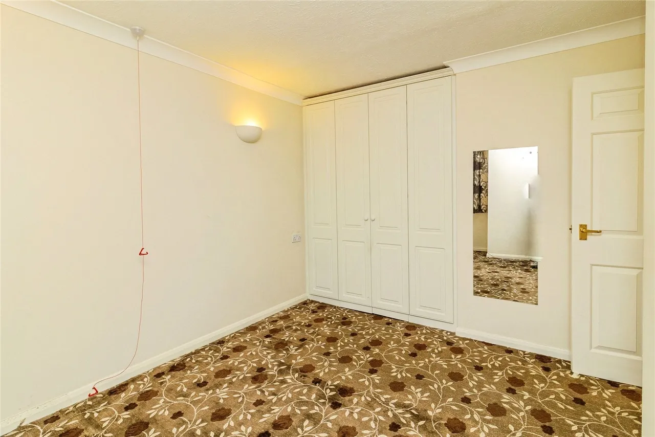 Hamilton Court, Lammas Walk, Leighton Buzzard, Bedfordshire, LU7, photo 10