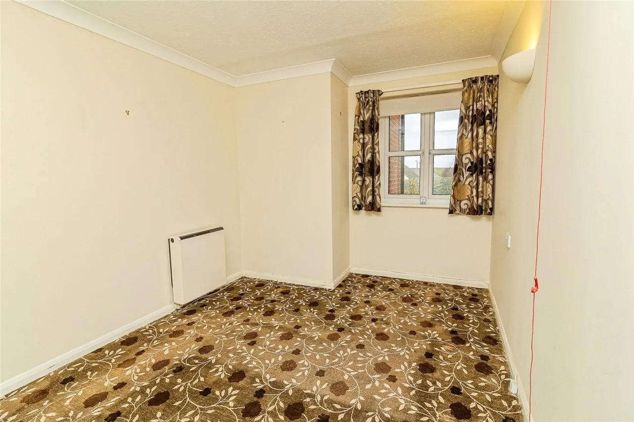 Hamilton Court, Lammas Walk, Leighton Buzzard, Bedfordshire, LU7, photo 11