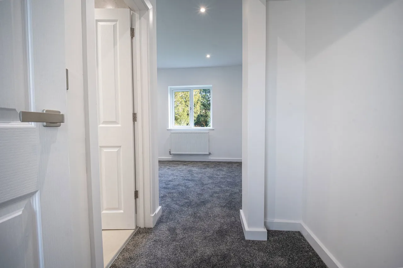 High Street, Turvey, MK43, photo 13