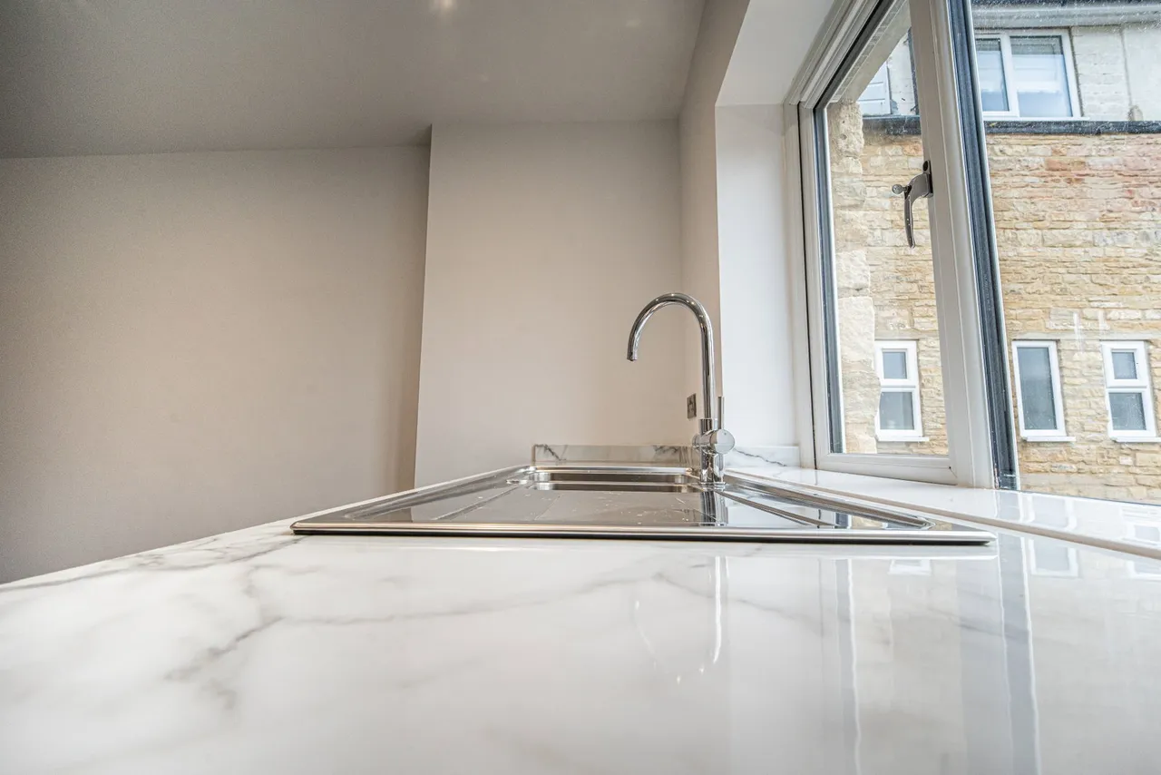 High Street, Turvey, MK43, photo 5