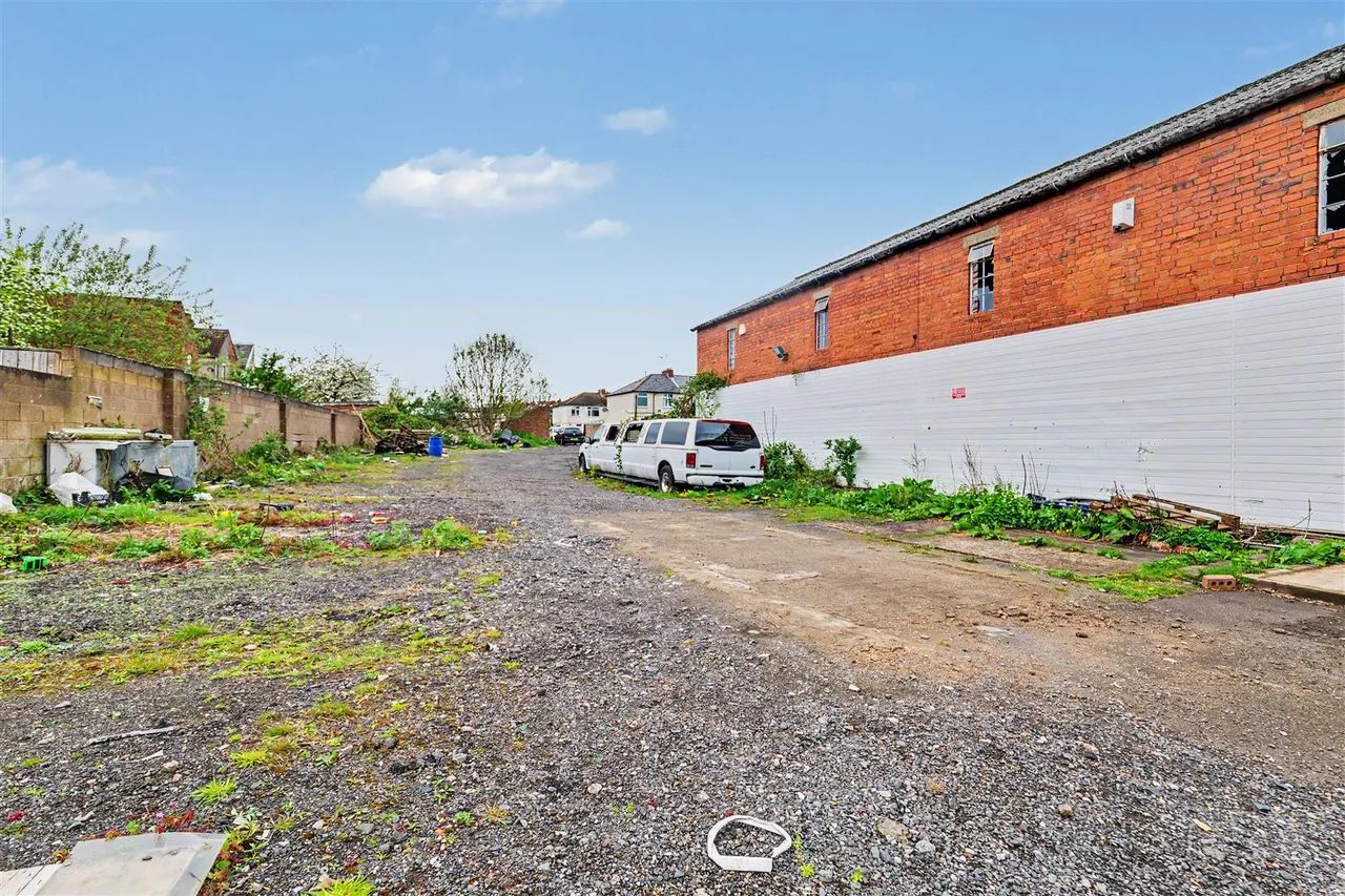 Foleshill Road, Coventry, photo 6