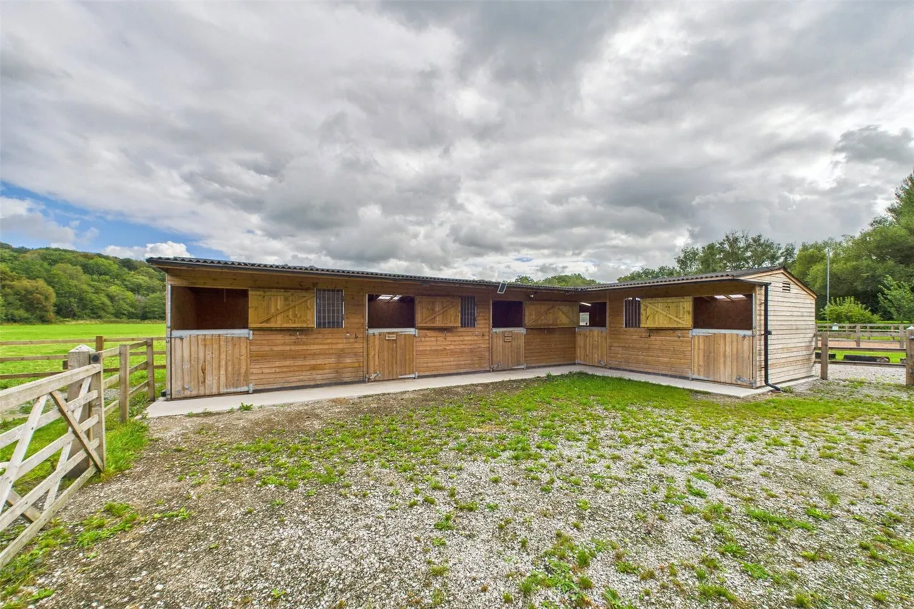 The Barn, Woodend Fold, SK6, photo 33