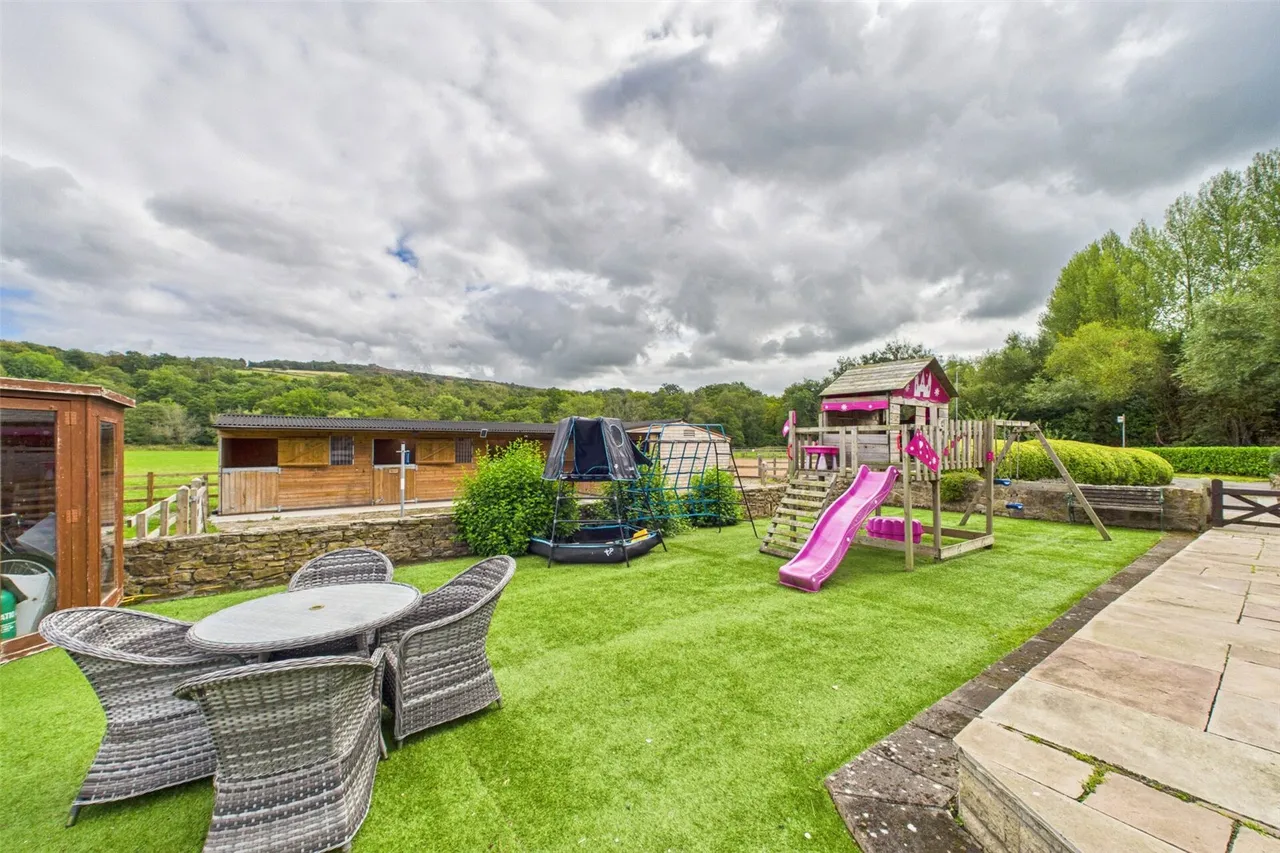 The Barn, Woodend Fold, SK6, photo 16