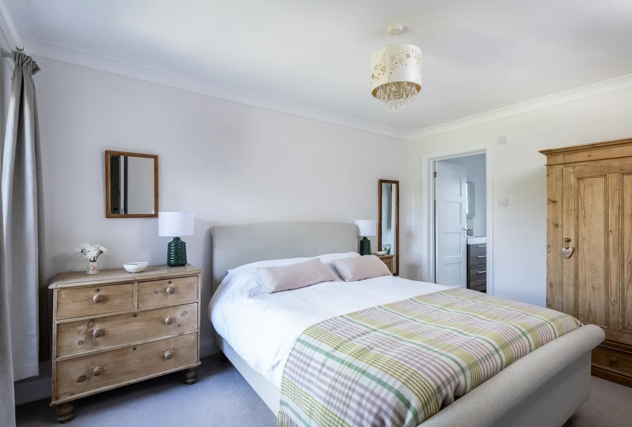Chawton, GU34, photo 15