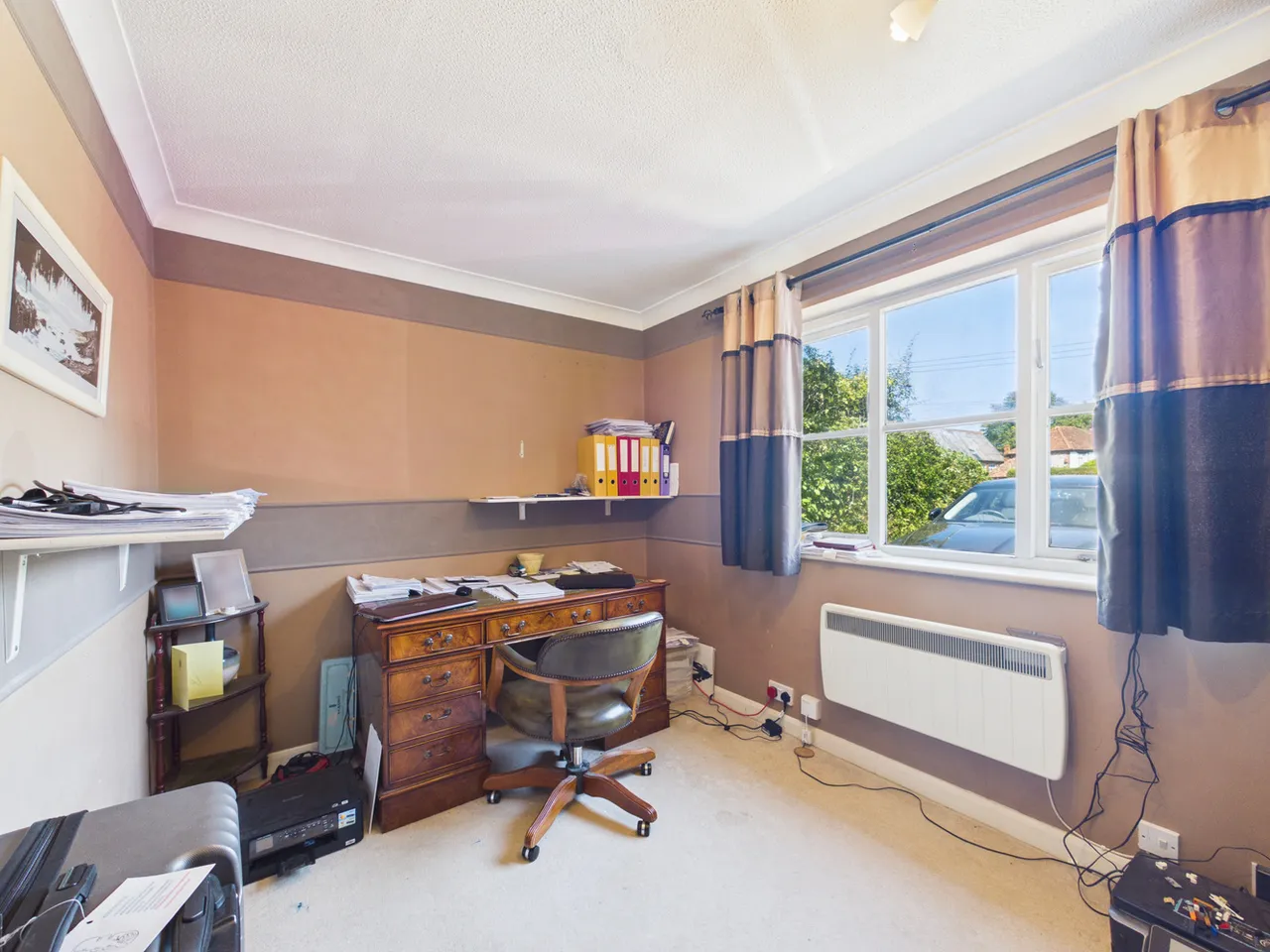 Bullocks Farm Lane, Wheeler End, HP14, photo 9