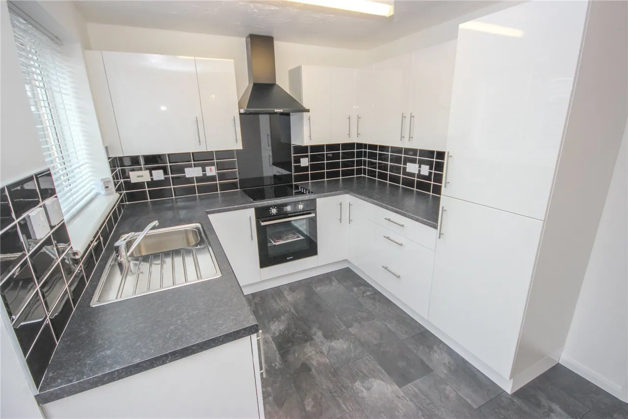 Stevens Walk, Bradley Stoke, BS32, photo 3