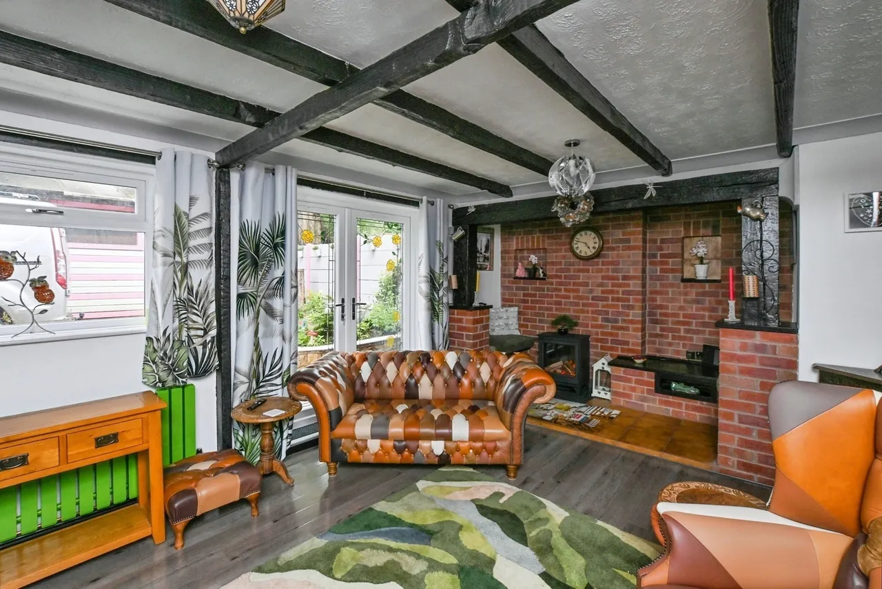 Dabek Rise, Kirkby-in-Ashfield, Nottingham, Nottinghamshire, NG17, photo 4