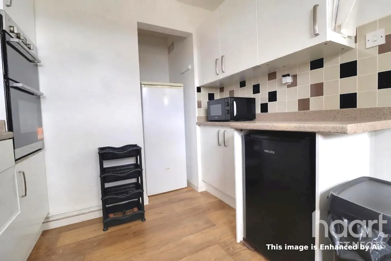 Whitehall Walk, St Neots, PE19, photo 2