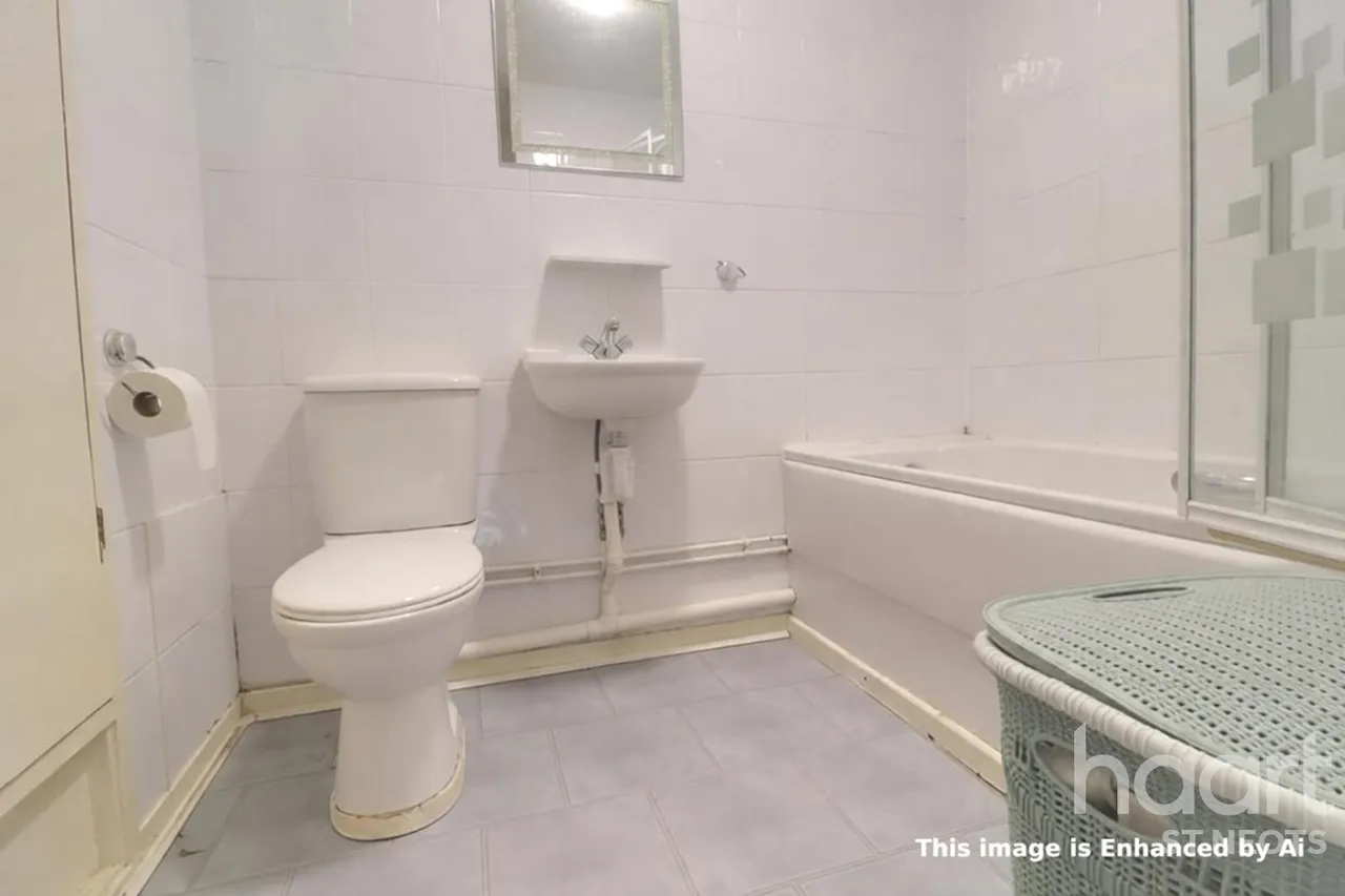 Whitehall Walk, St Neots, PE19, photo 9