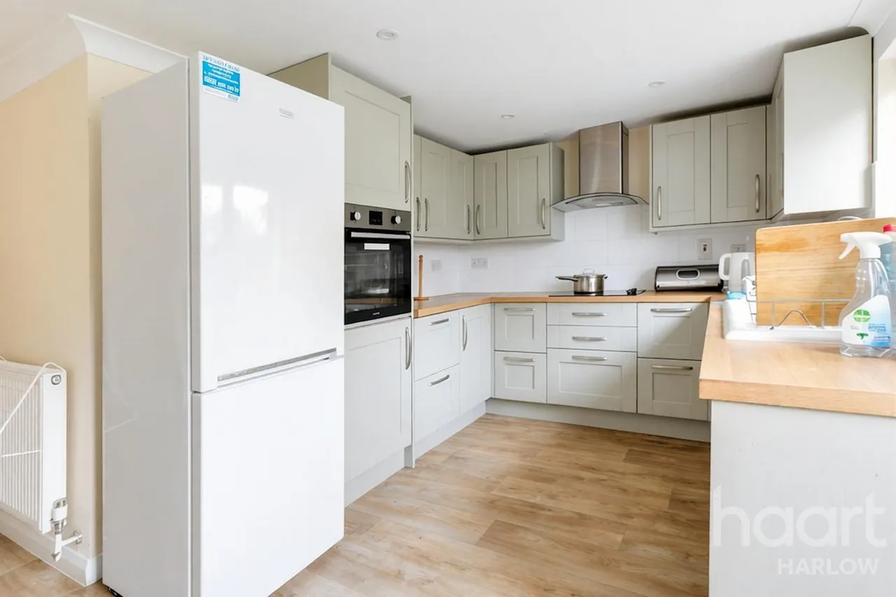 Epping Road, Harlow, CM19, photo 9