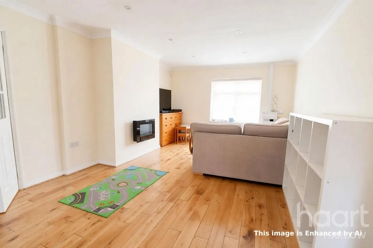 Epping Road, Harlow, CM19, photo 2