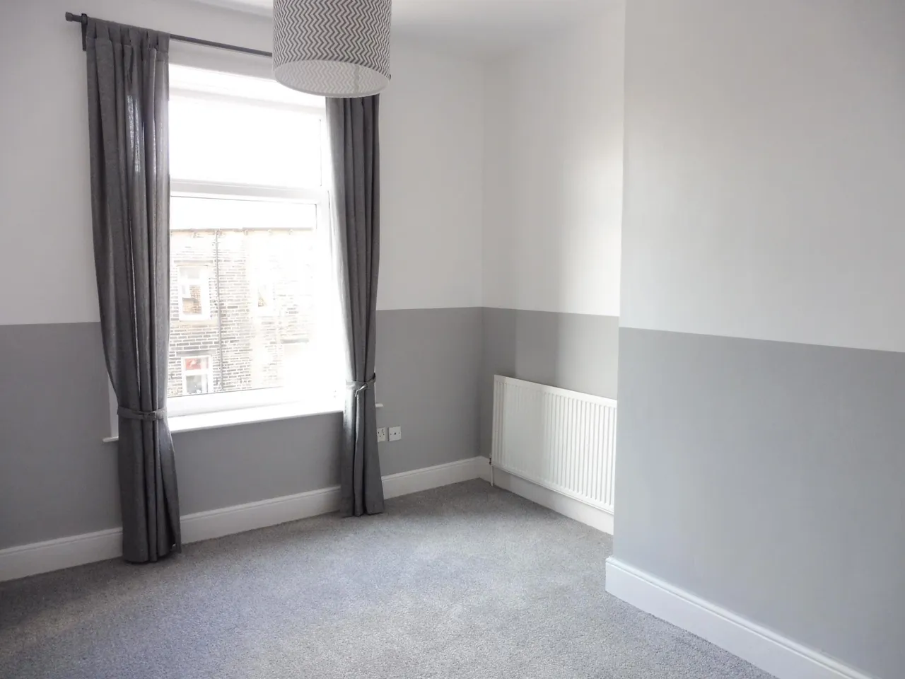 Langton Street, HX6, photo 2