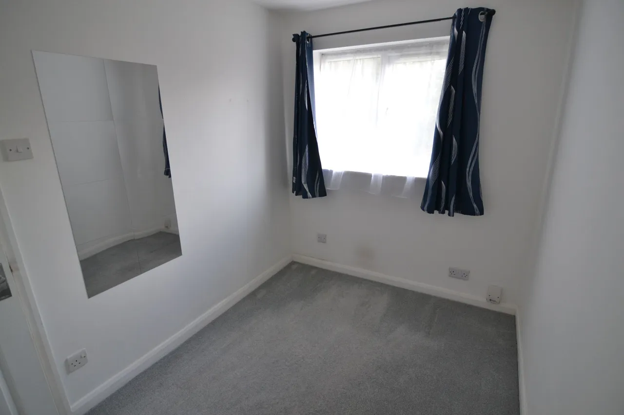 Shayler Grove, Wolverhampton, WV2, photo 7
