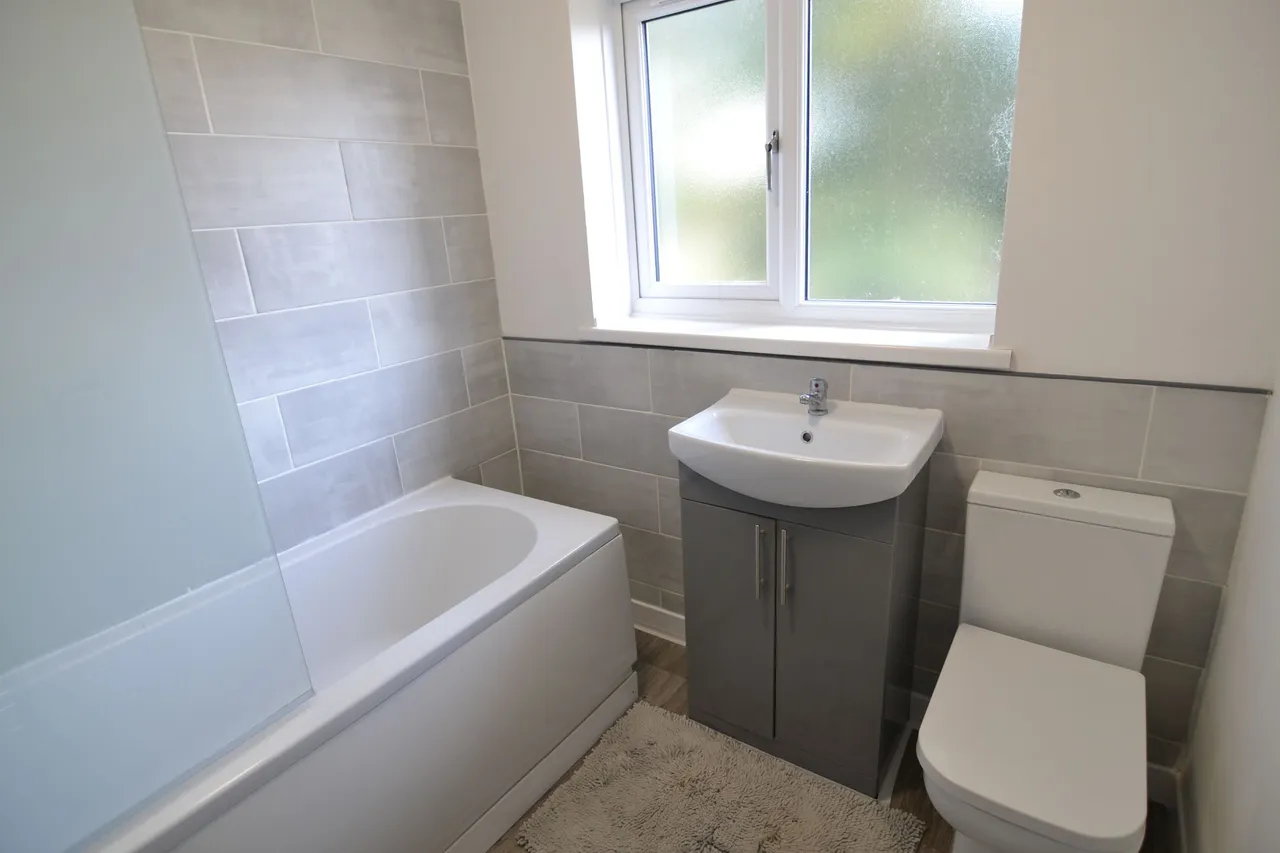 Shayler Grove, Wolverhampton, WV2, photo 5