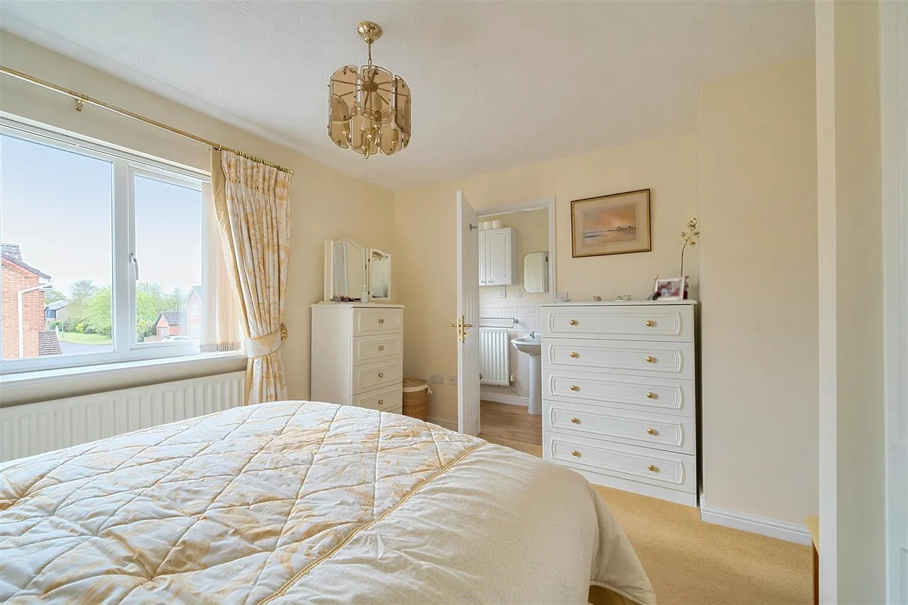 Branewick Close, Titchfield Common, photo 9