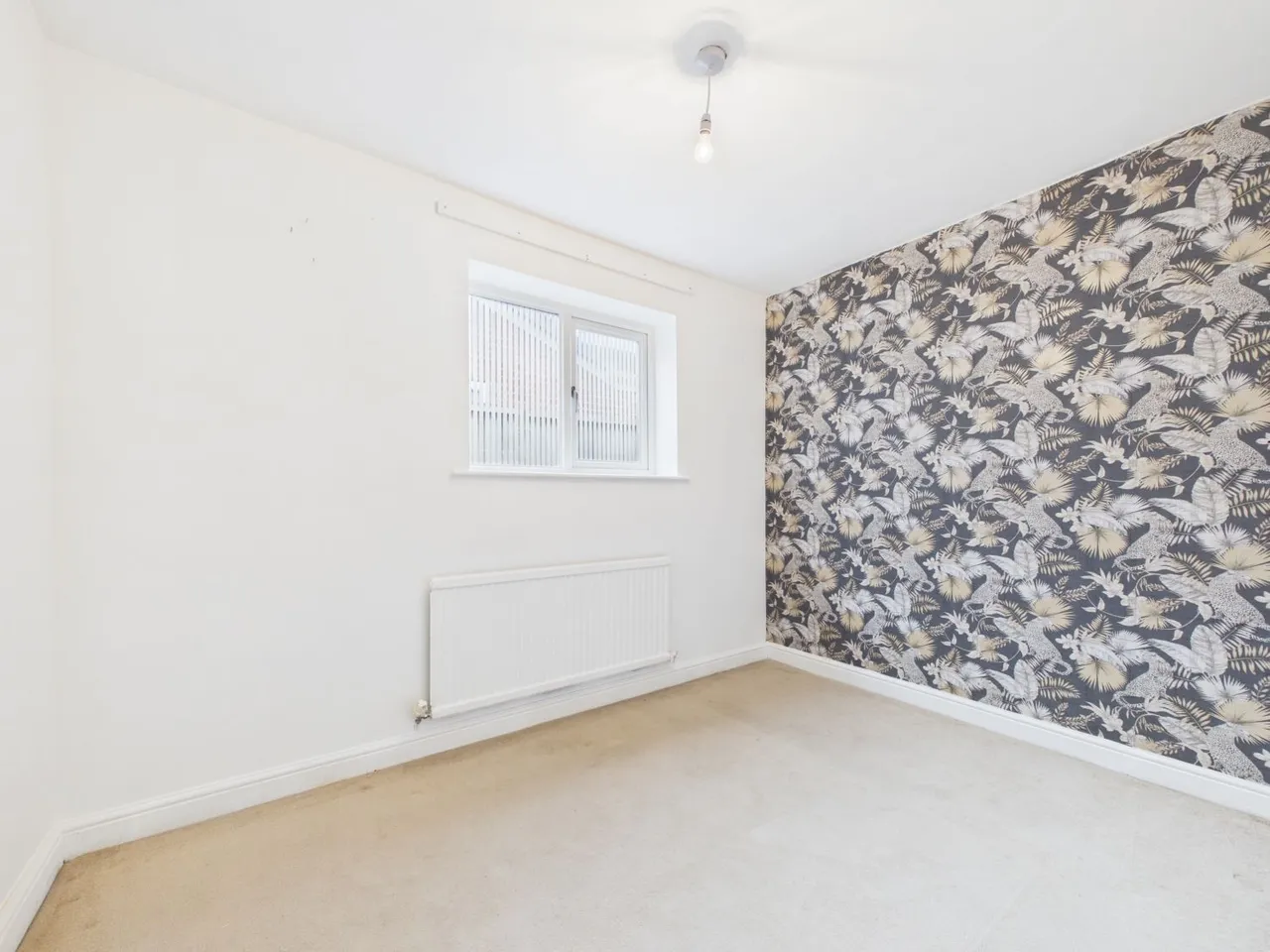Forest Close, Wakefield, WF1, photo 14