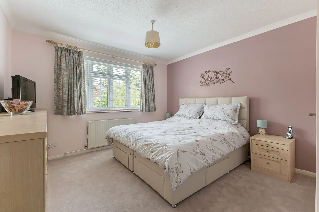 Curtis Road, Alton, GU34, photo 12