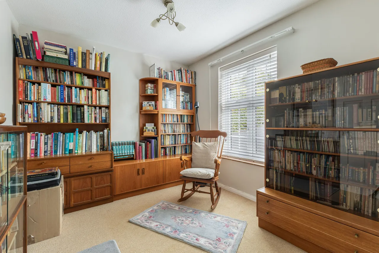 Curtis Road, Alton, GU34, photo 9