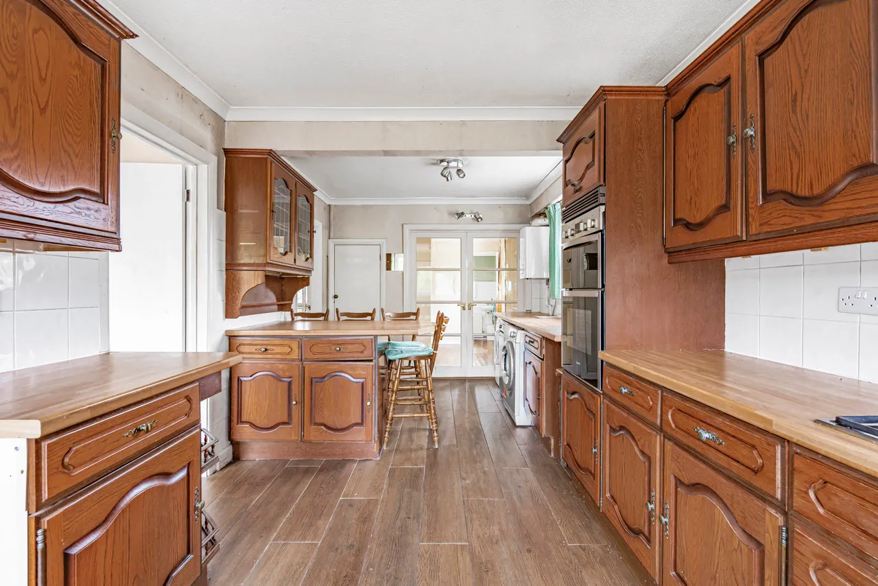 Manor Road, Ash, GU12, photo 22