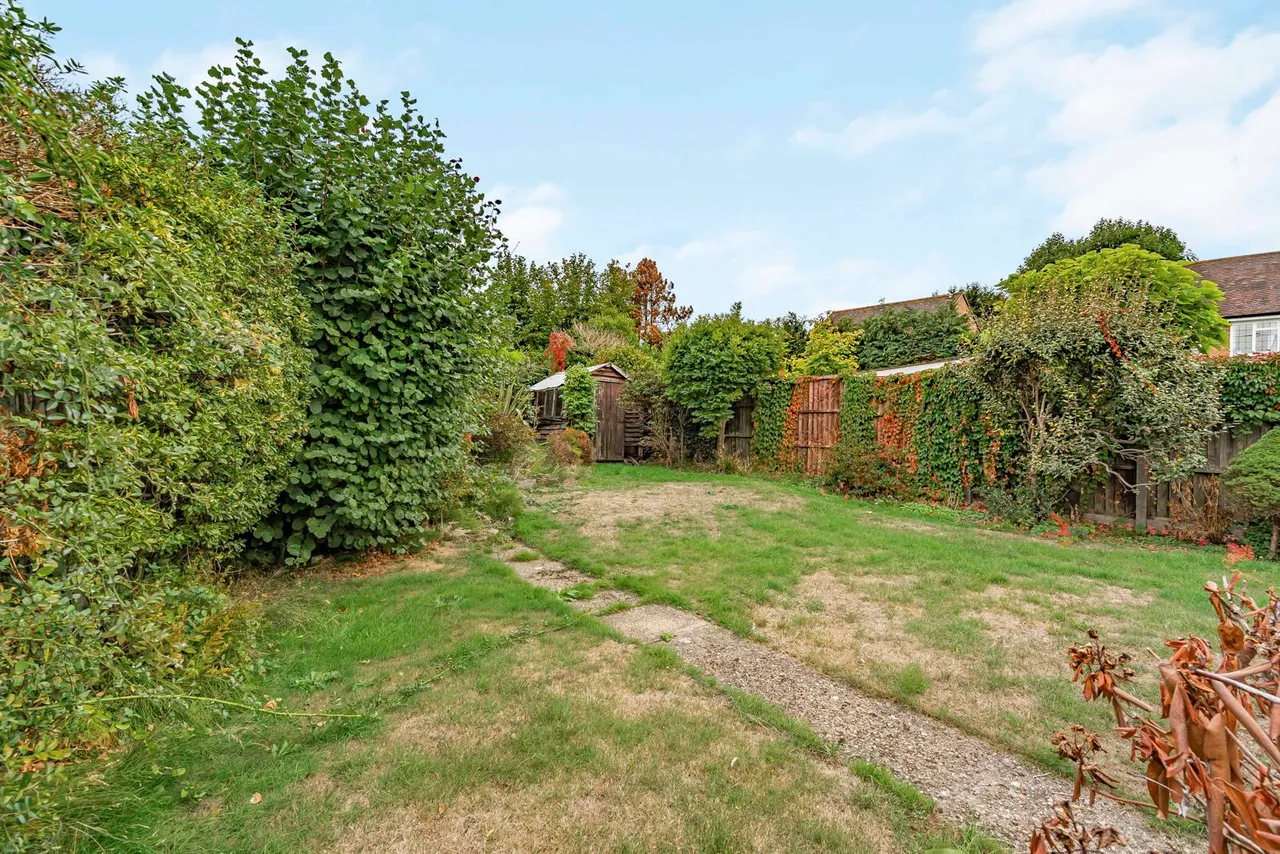 Manor Road, Ash, GU12, photo 10