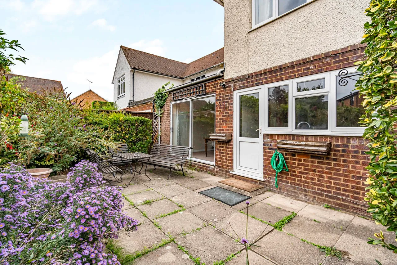 Manor Road, Ash, GU12, photo 15