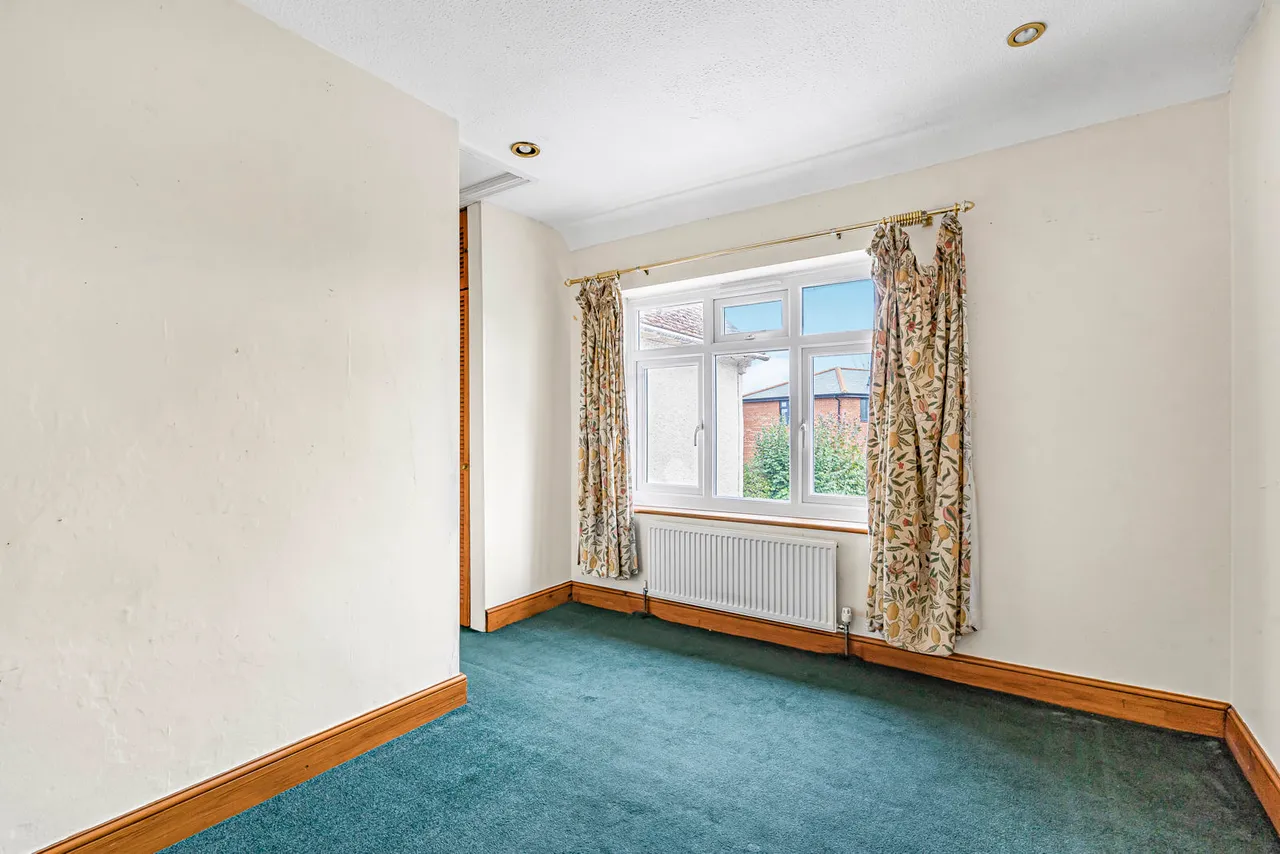 Manor Road, Ash, GU12, photo 7