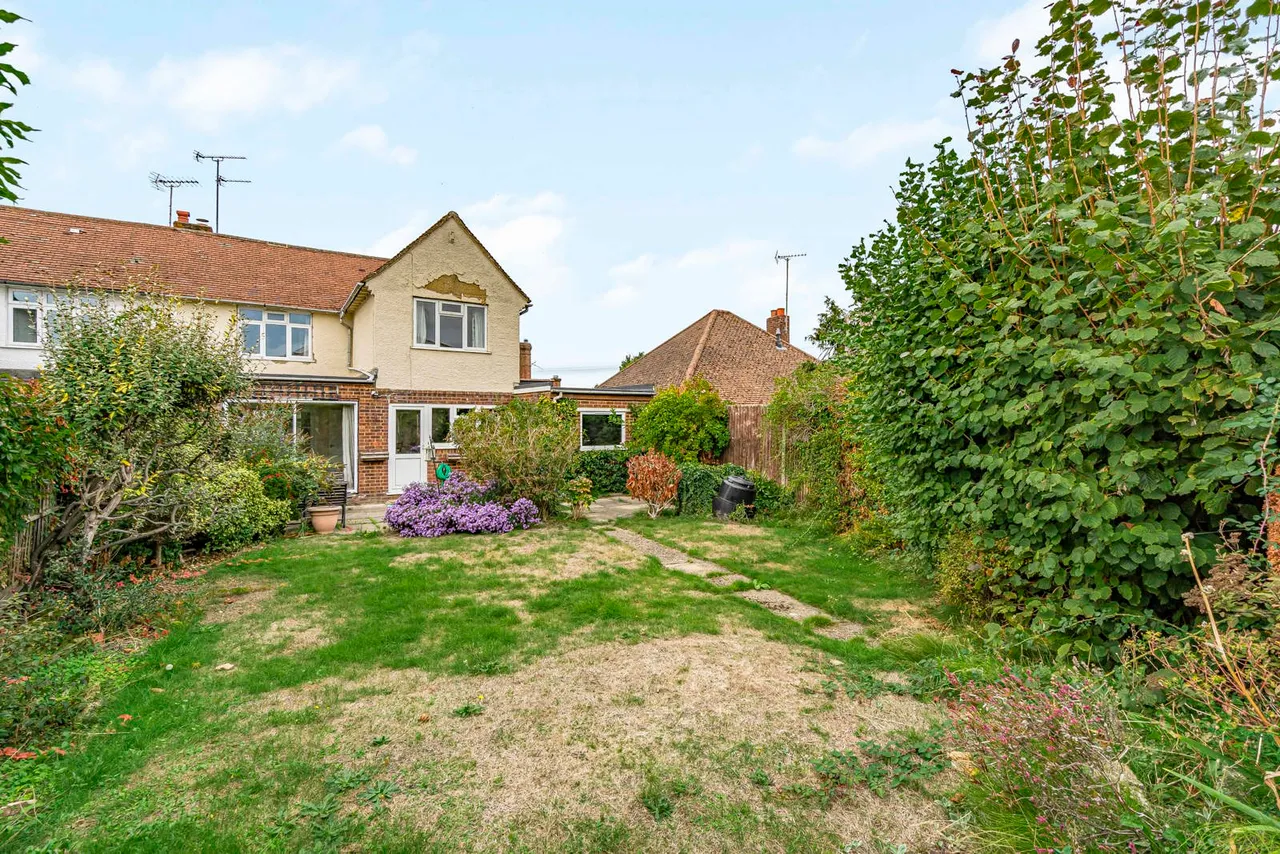 Manor Road, Ash, GU12, photo 11