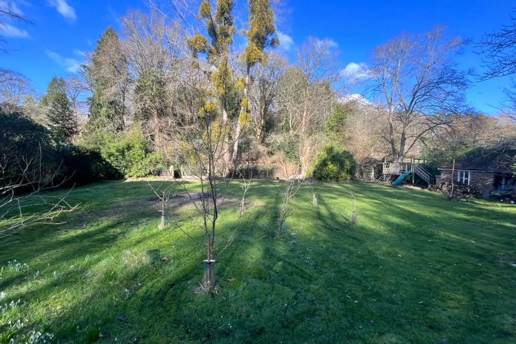 Upper Bourne Lane, Wrecclesham, Farnham, Surrey, GU10 4RG, photo 14