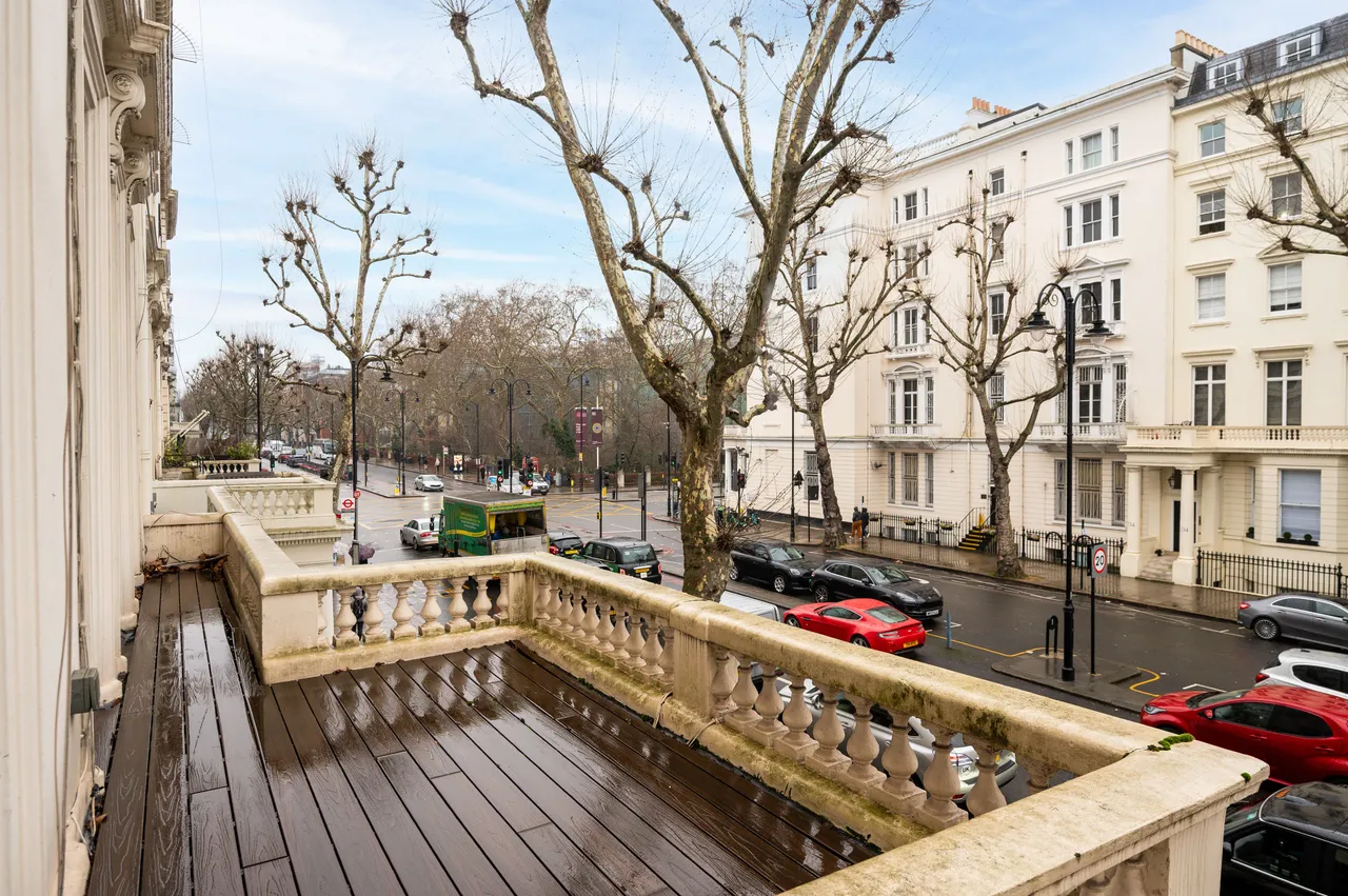 6 Queens Court, 73-74 Queens Gate, London, photo 5