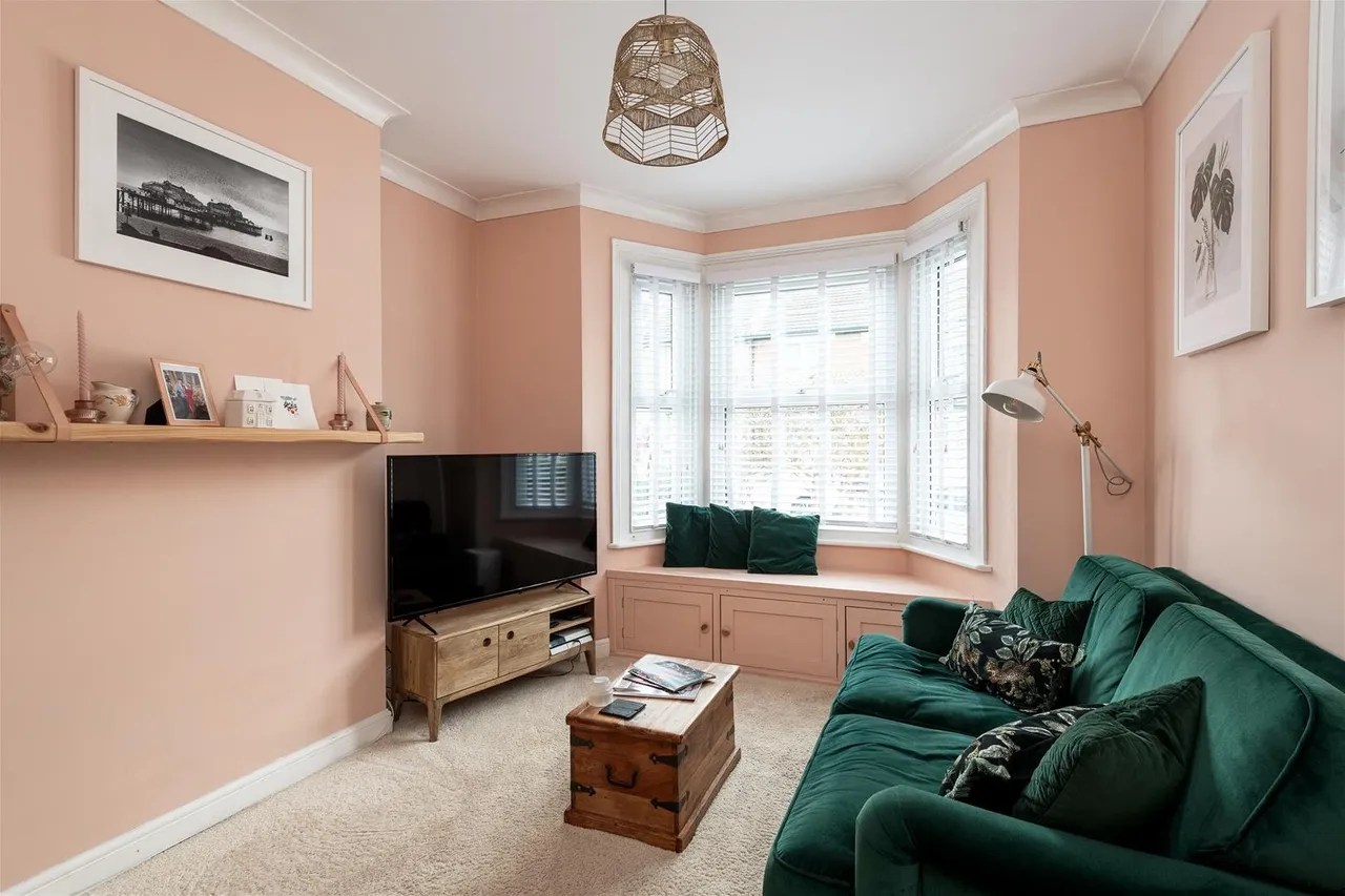 Portland Avenue, Gravesend DA12 5HE, photo 11