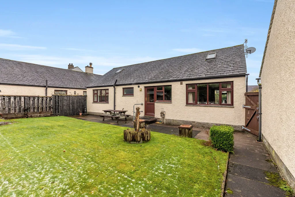 Beck Yeat, Coniston, LA21, photo 3
