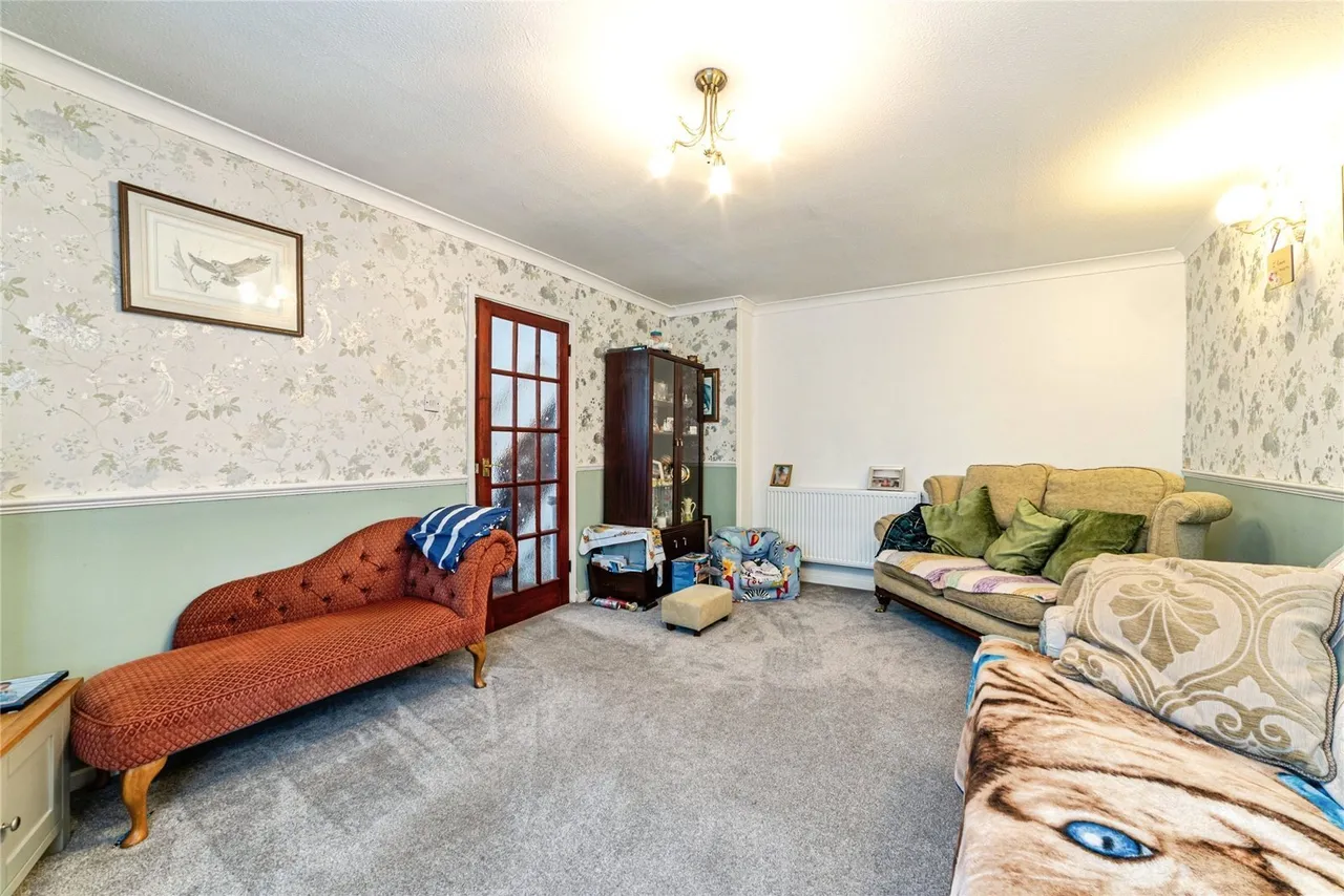 Shakespeare Road, Basingstoke, RG24, photo 20