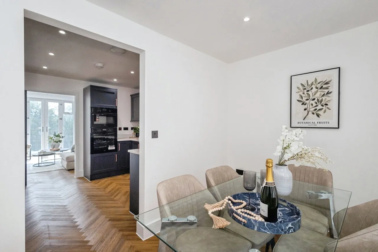 Prospect Heights, Mossley, Ashton, OL5, photo 10