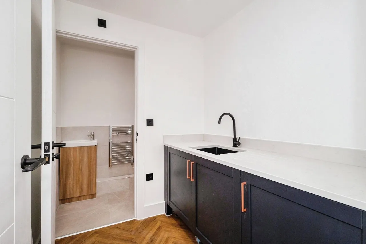Prospect Heights, Mossley, Ashton, OL5, photo 4