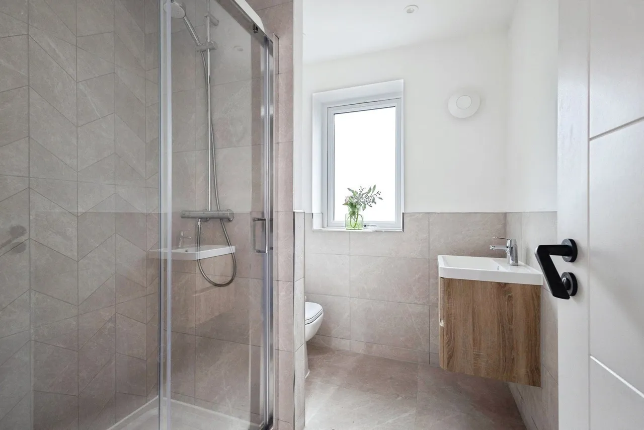 Prospect Heights, Mossley, Ashton, OL5, photo 14